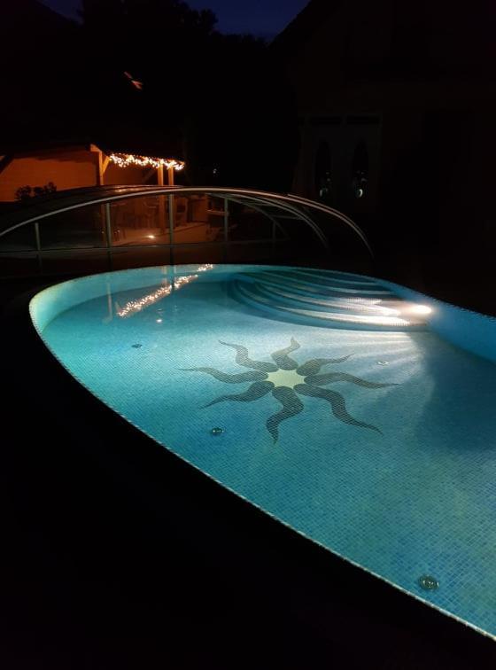 Goldenvendeghaz Villa Balatonszabadi Fürdőtelep Exterior foto